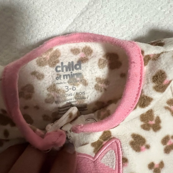 Fleece footed pjs - Picture 2 of 9